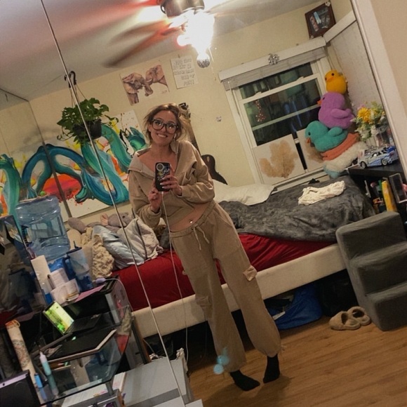 Roxy Beige Lounge Set - Picture 2 of 12